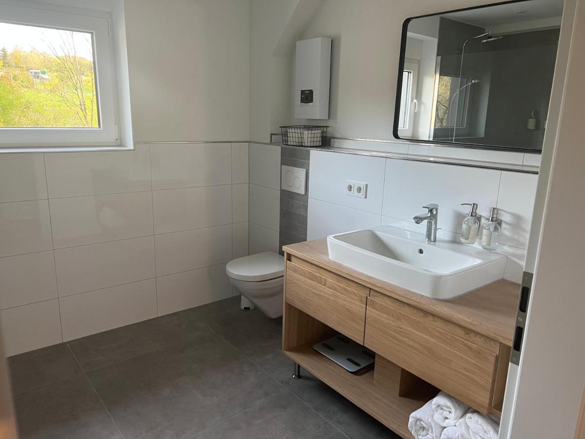 The Forest Retreat- Luxurioese Ferienwohnung Mit Privater Sauna ヴェルメルスキルヒェ エクステリア 写真